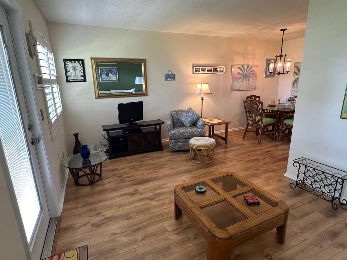 Condo for rent at 33 Vista Gardens Trail, Vero Beach, FL 32962