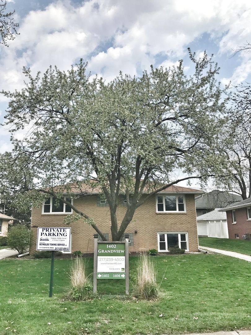 Apartment for rent at 1402 Grandview Dr, Champaign, IL 61820