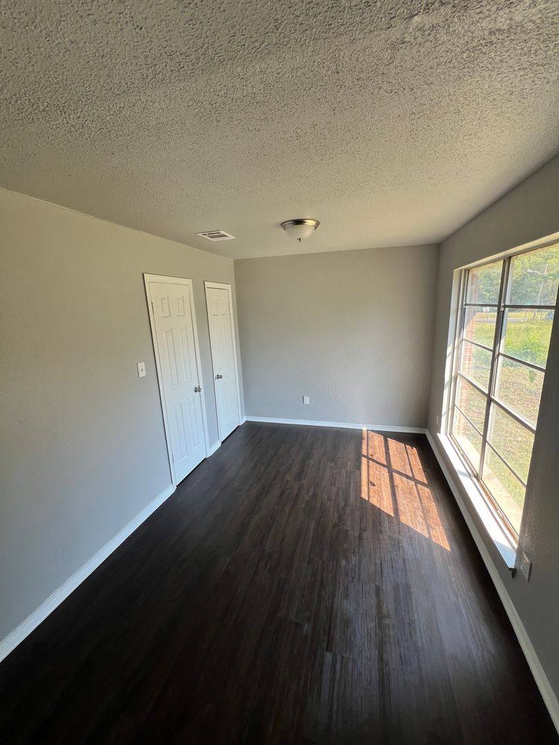 House for rent at 1250 Hawkins St, Shreveport, LA 71107