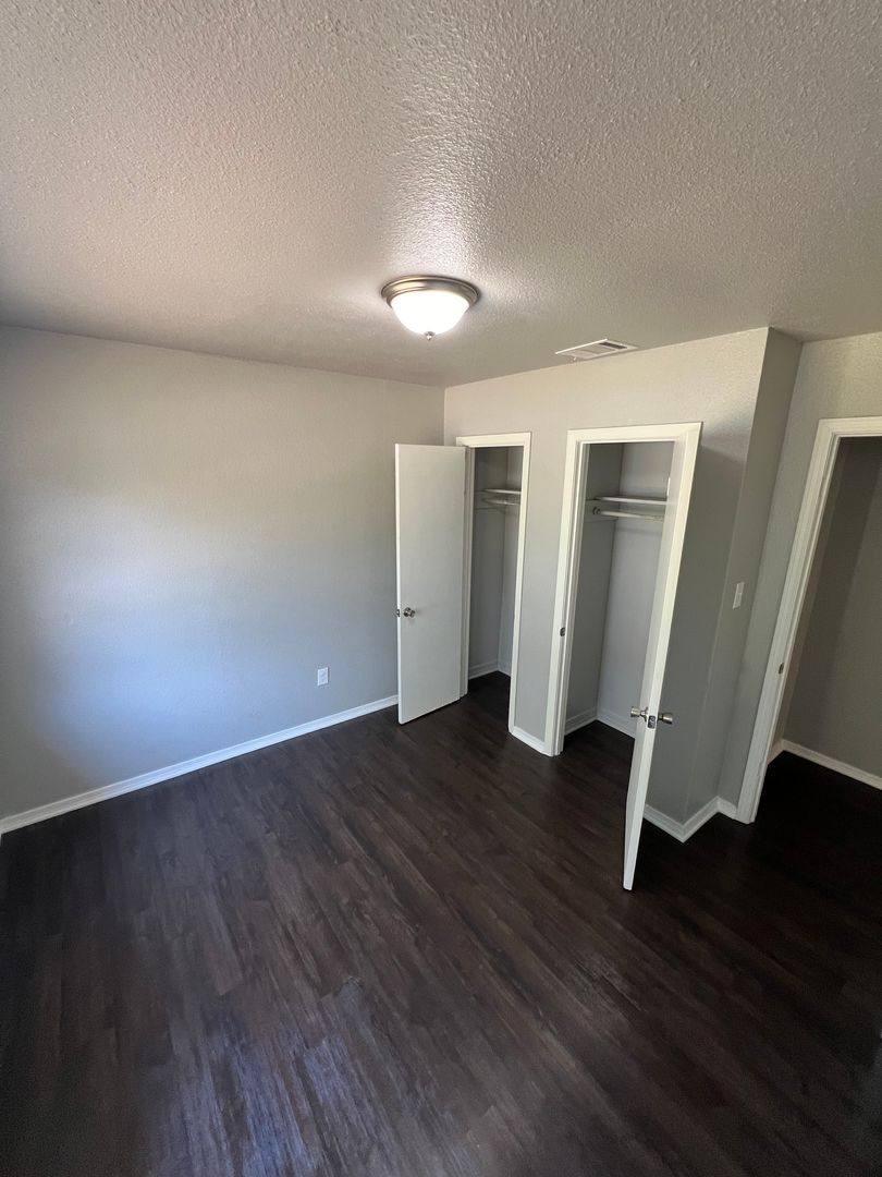 House for rent at 1250 Hawkins St, Shreveport, LA 71107