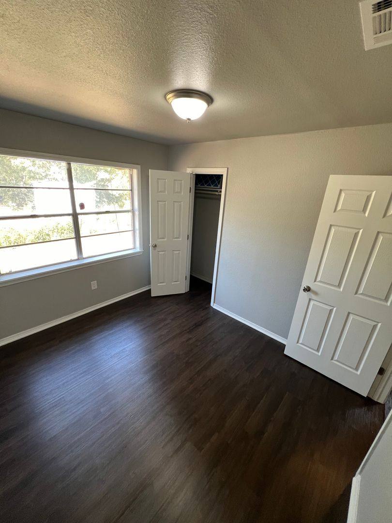 House for rent at 1250 Hawkins St, Shreveport, LA 71107