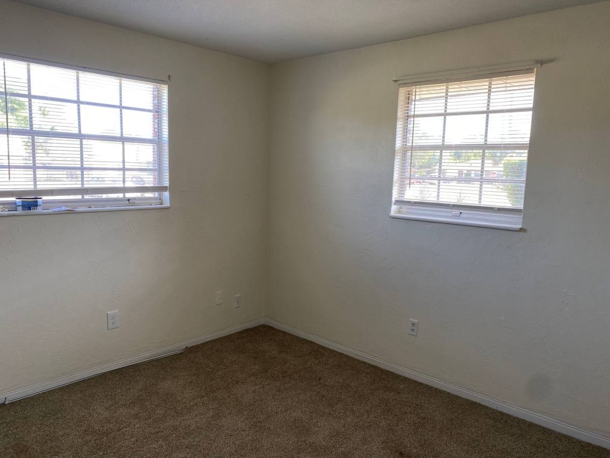Apartment for rent at 1336 W Fowler Dr, Deltona, FL 32725