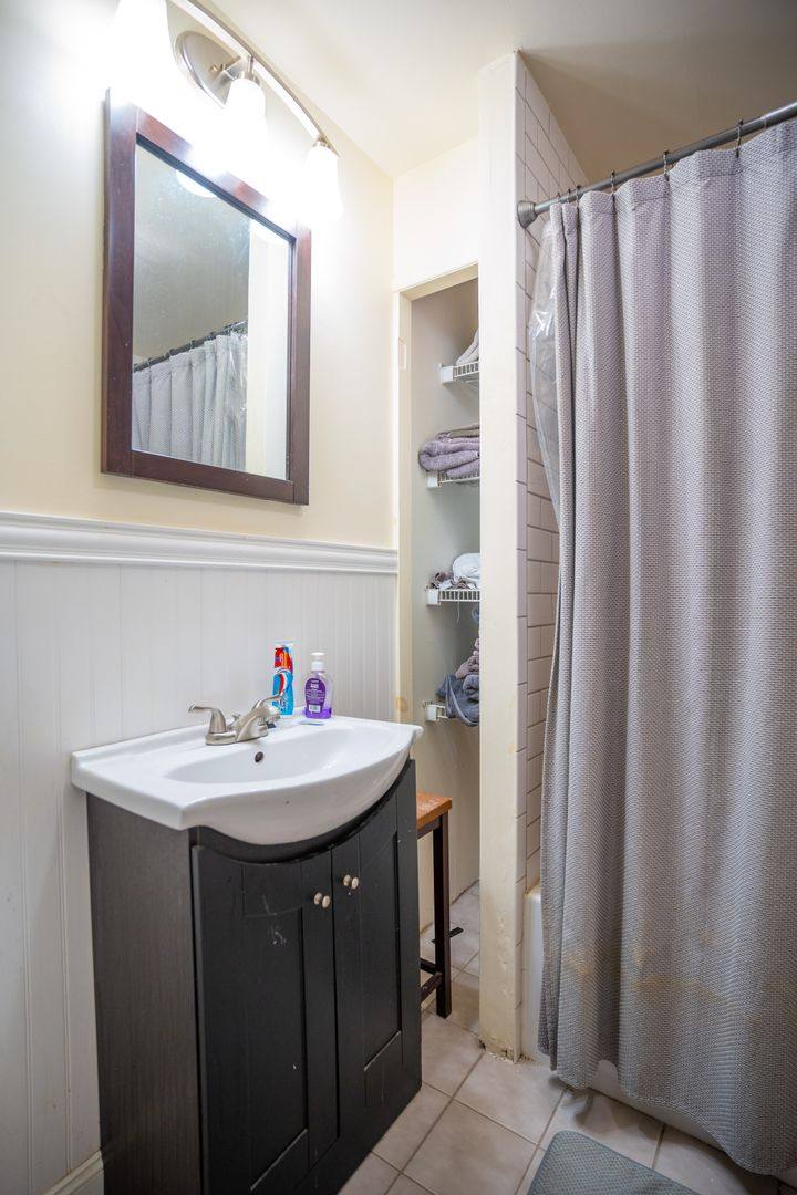 Apartment for rent at 2119 S 13th St, Philadelphia, PA 19145