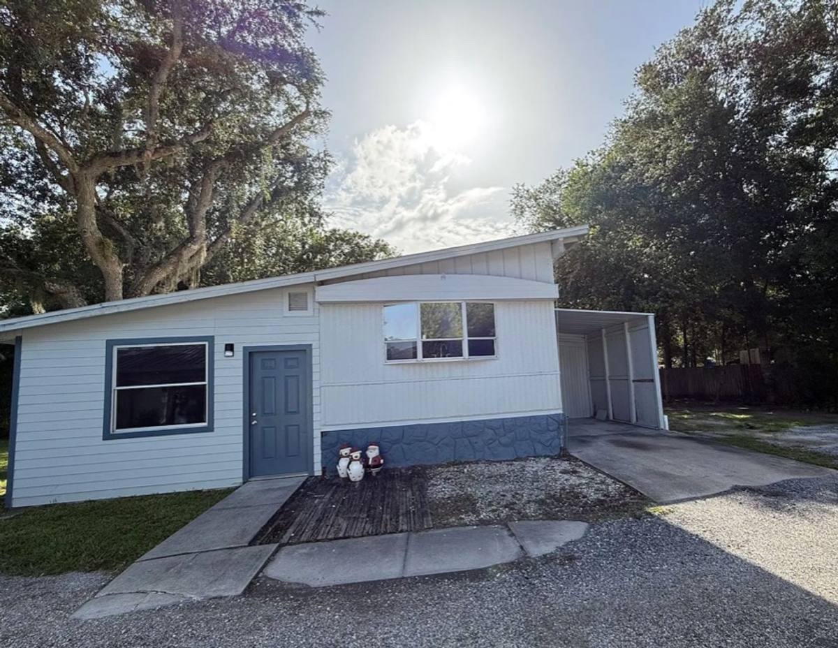 House for rent at 18312 Hollister Rd Lo, Orlando, FL 32820