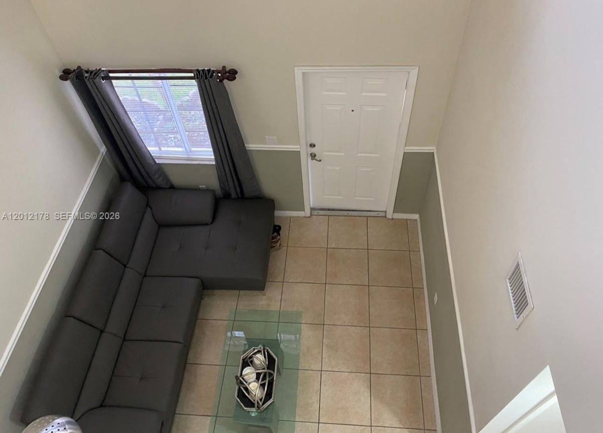 Townhouse for rent at 6995 NW 173rd Dr, Hialeah, FL 33015