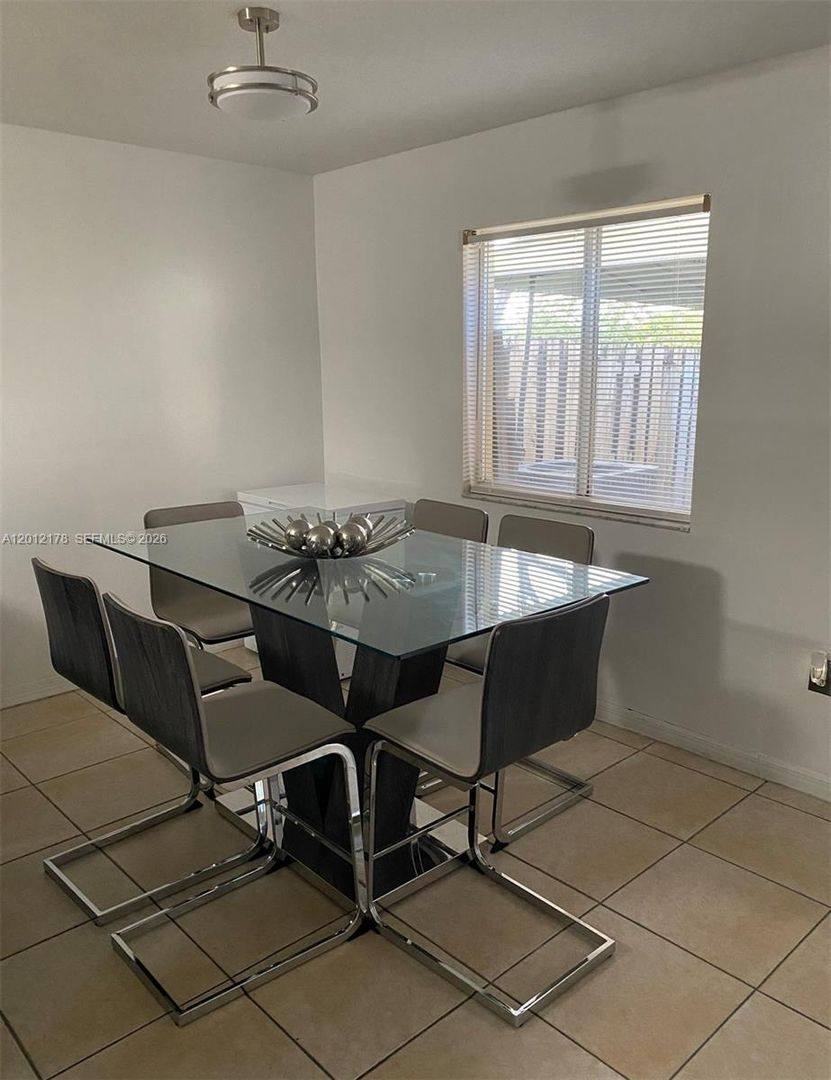 Townhouse for rent at 6995 NW 173rd Dr, Hialeah, FL 33015