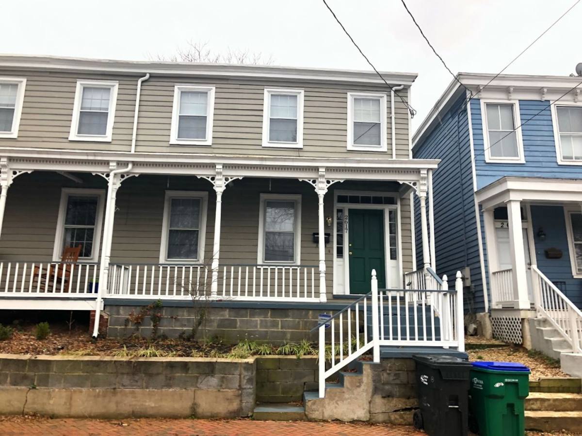 House for rent at 2617 E Clay St, Richmond, VA 23223