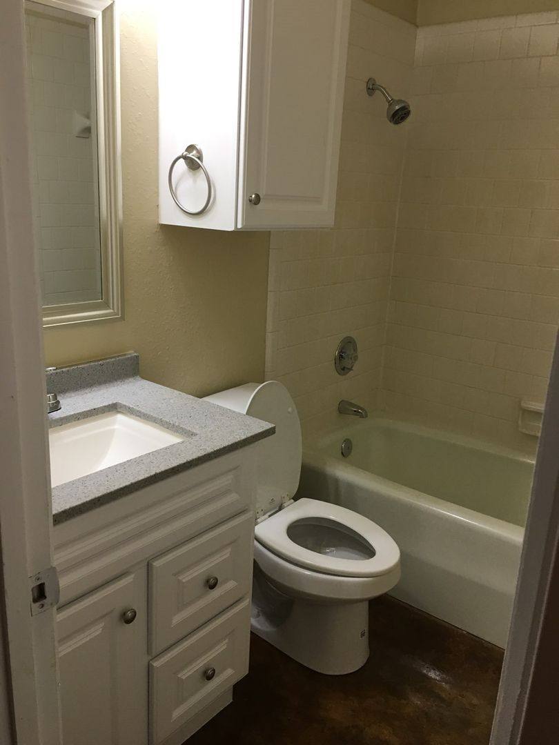 Townhouse for rent at 808 Greenwood St, Ruston, LA 71270