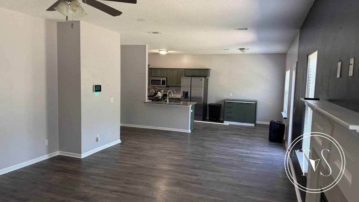 House for rent at 465 Huntington Dr NE, Ludowici, GA 31316