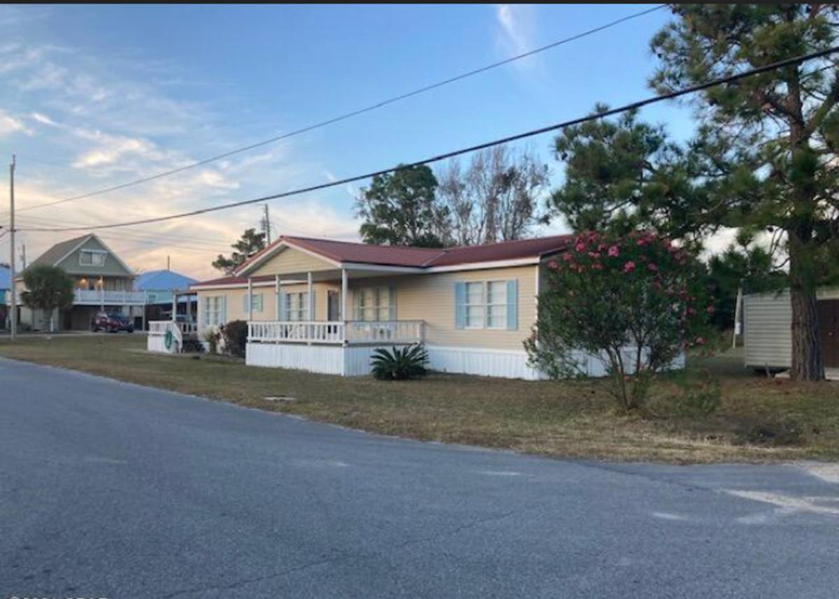 Apartment for rent at 19610 Alta Vista Dr, Panama City Beach, FL 32413