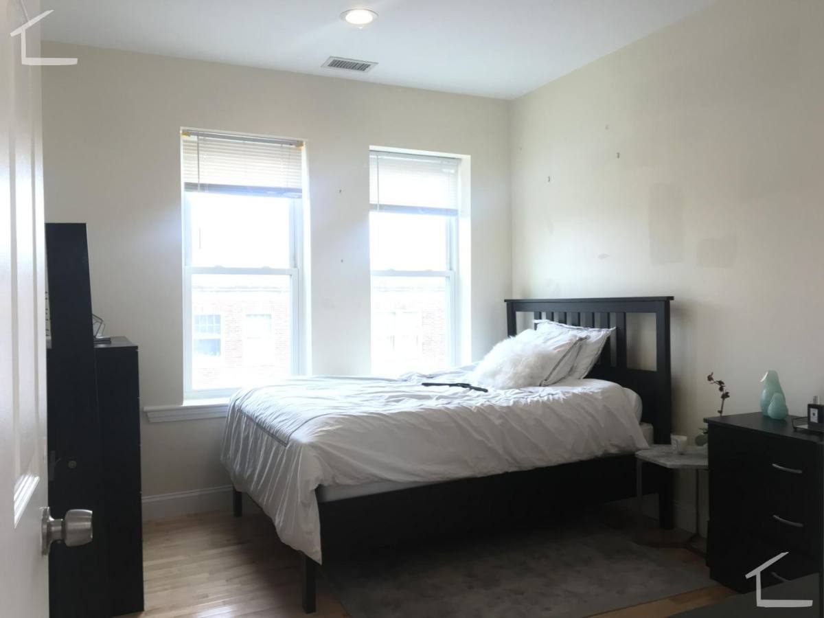 Apartment for rent at 94 Pleasant #4, Brookline, MA 02446