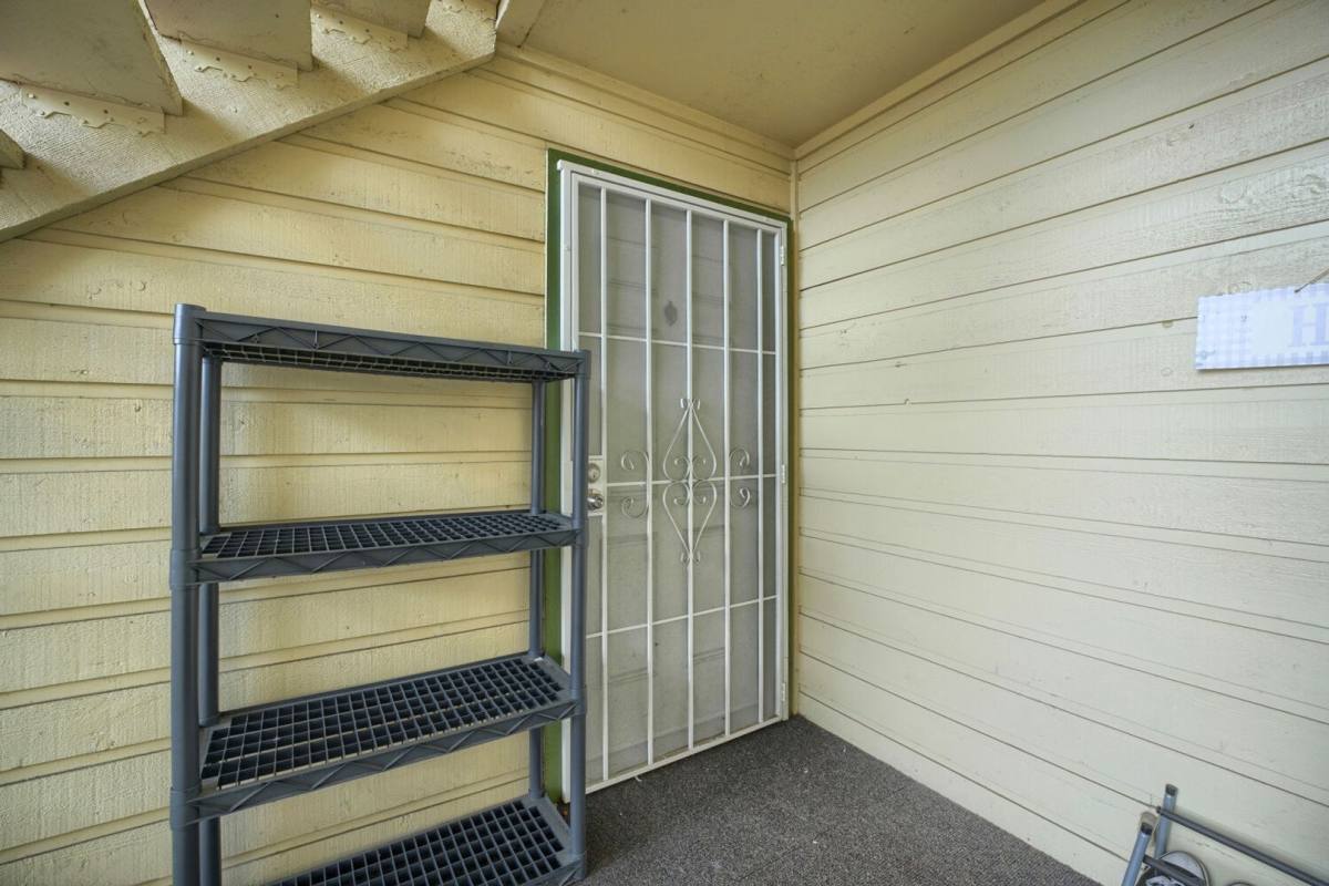 Condo for rent at 23613 112th Ave SE, Kent, WA 98031