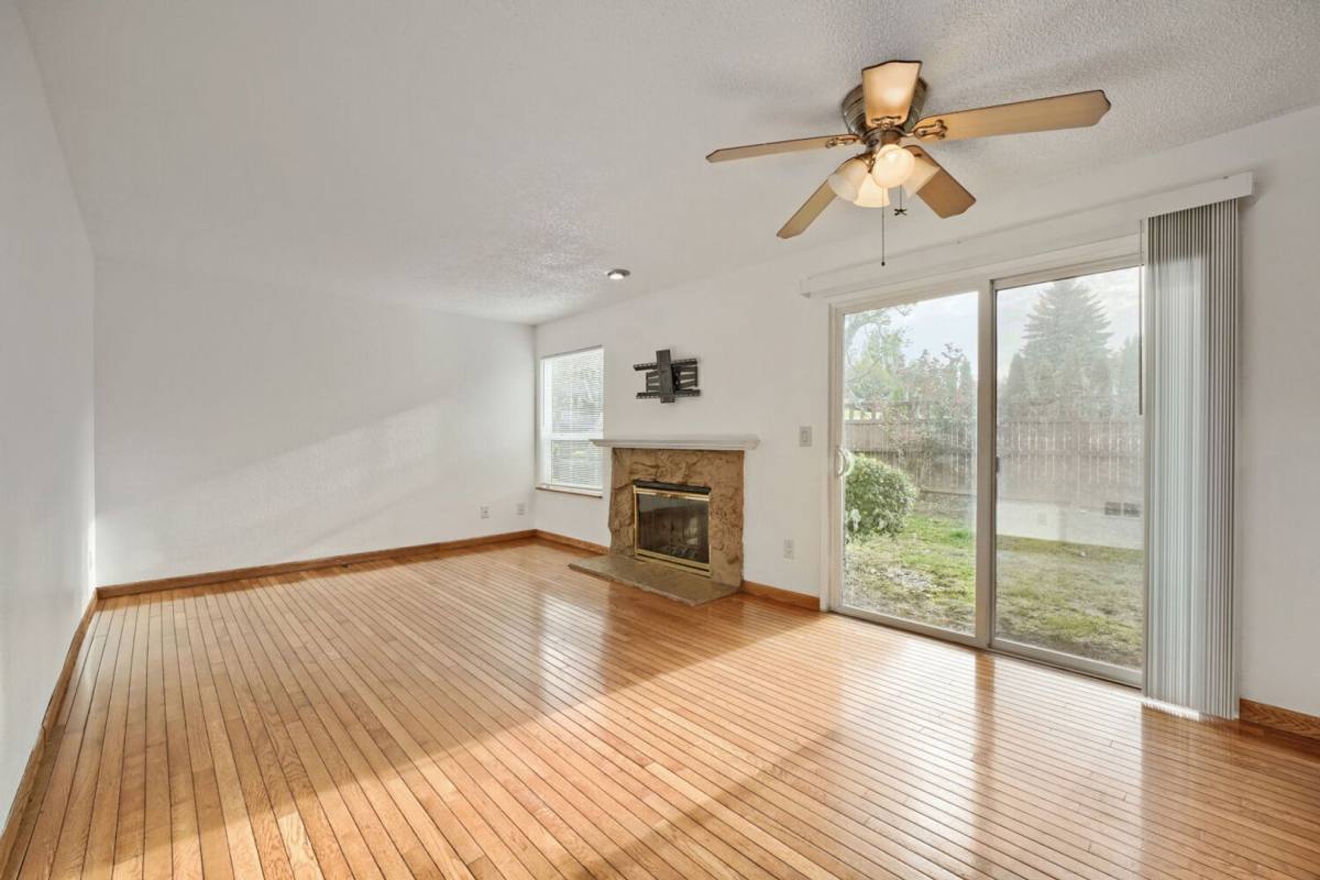 Condo for rent at 23613 112th Ave SE, Kent, WA 98031