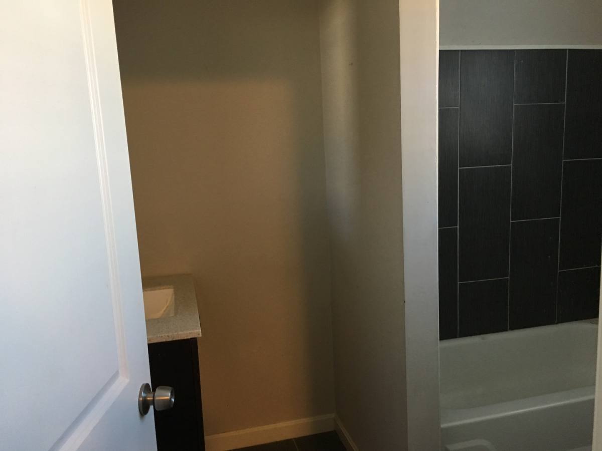 Apartment for rent at 696 N Main St, Fall River, MA 02720