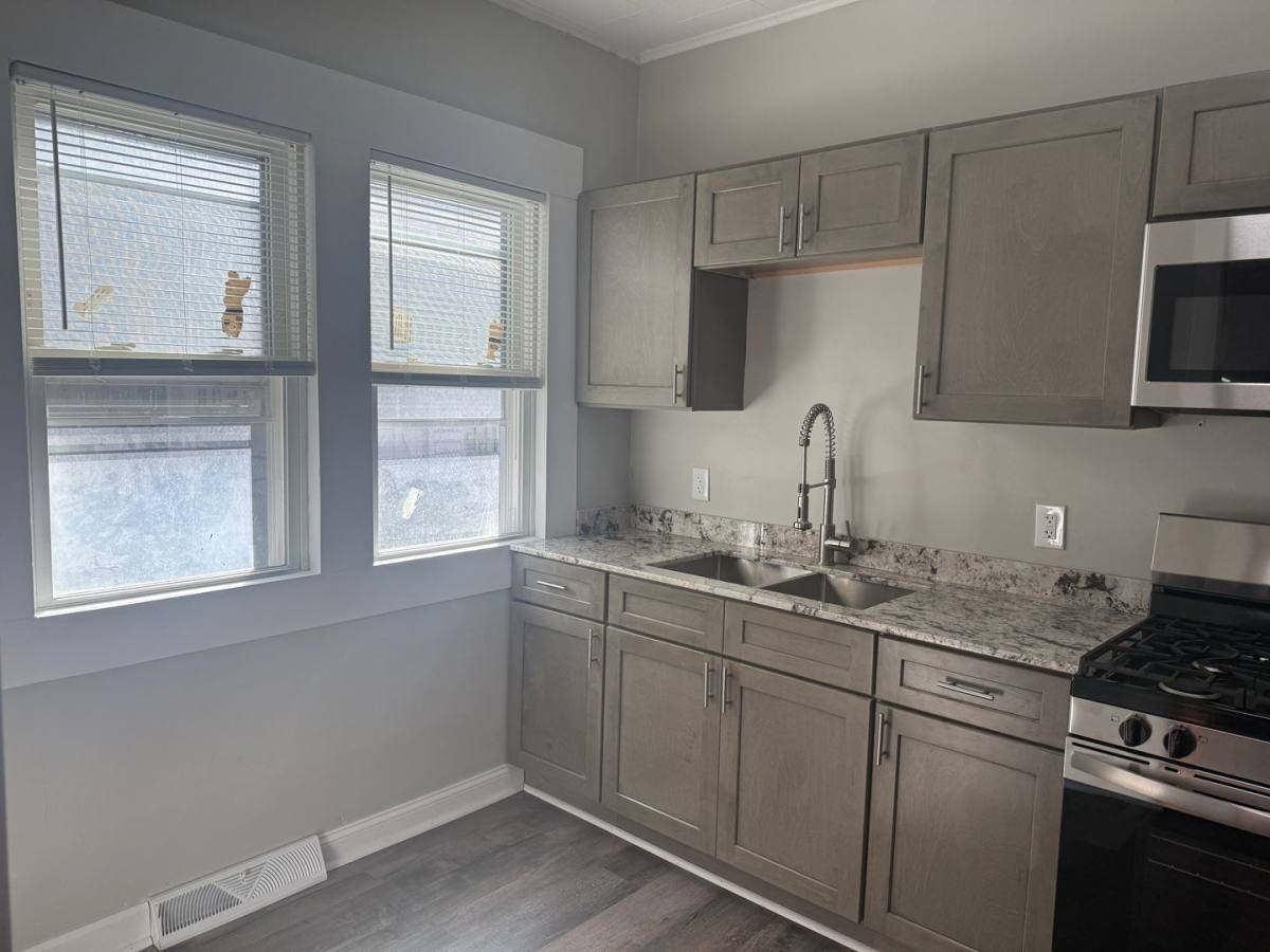 Apartment for rent at 1111-1113 Brown Ave, Erie, PA 16502