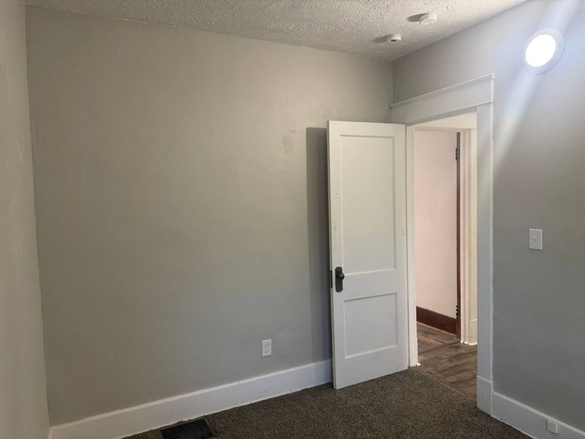 Apartment for rent at 1111-1113 Brown Ave, Erie, PA 16502