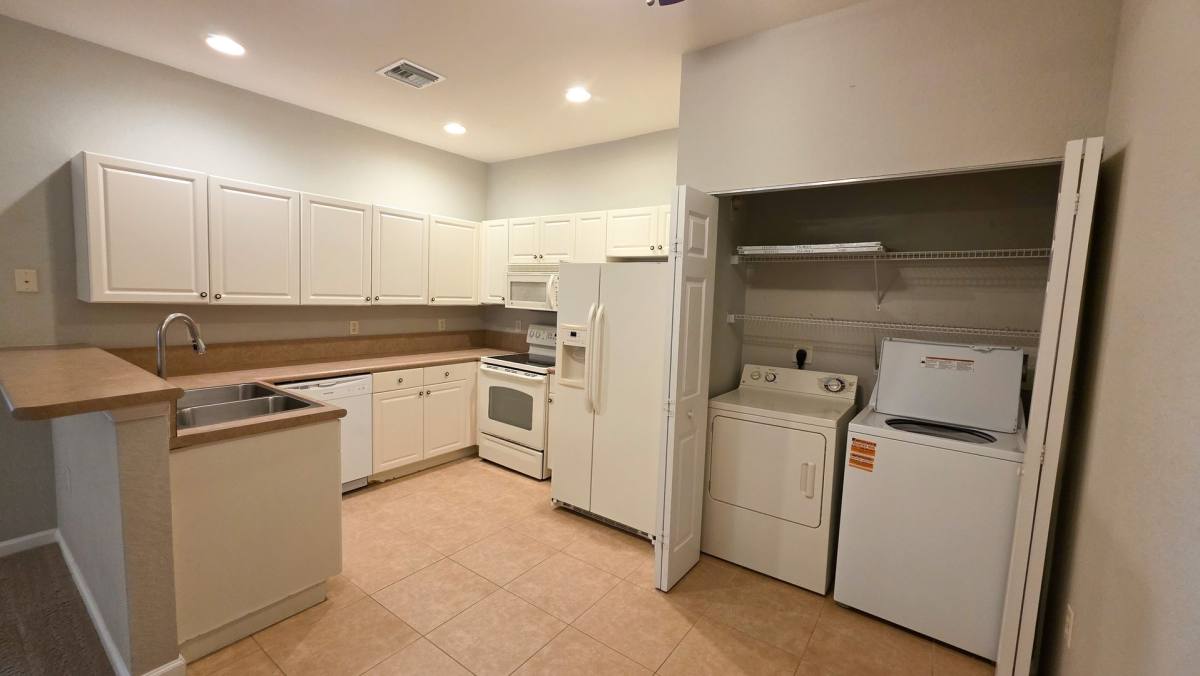 Townhouse for rent at 2565 Langrove Lane SW, Vero Beach, FL 32962