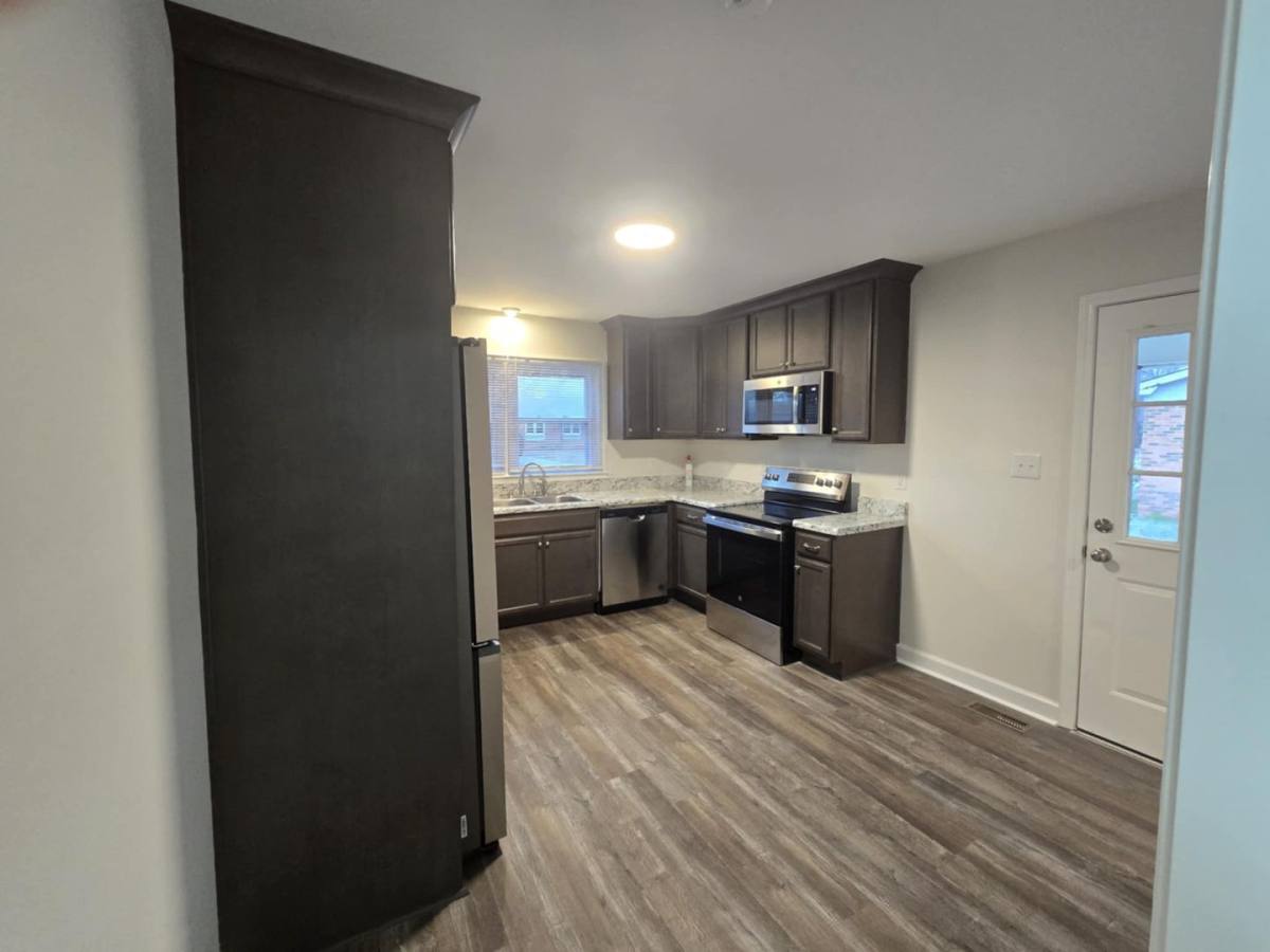 House for rent at 1443 Larkhall Dr, Fayetteville, NC 28304