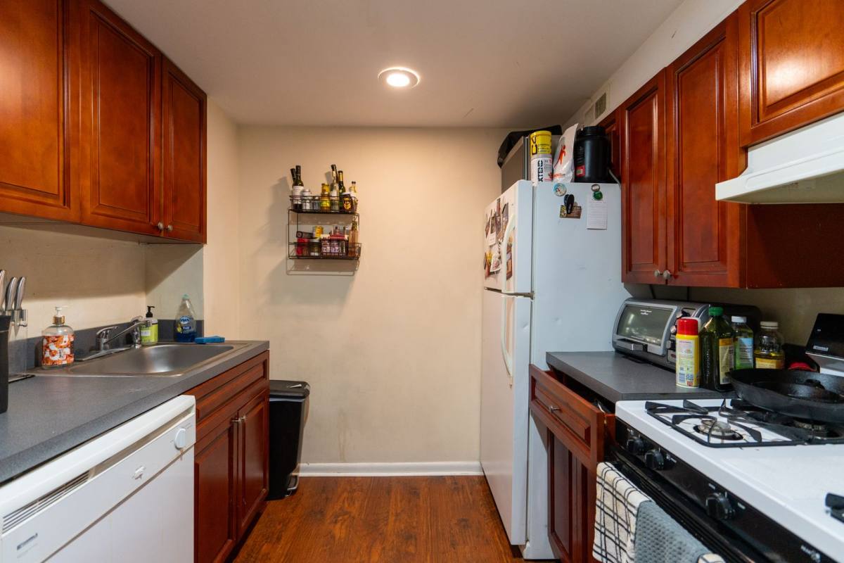 Apartment for rent at 1026 Randolph St, Philadelphia, PA 19147