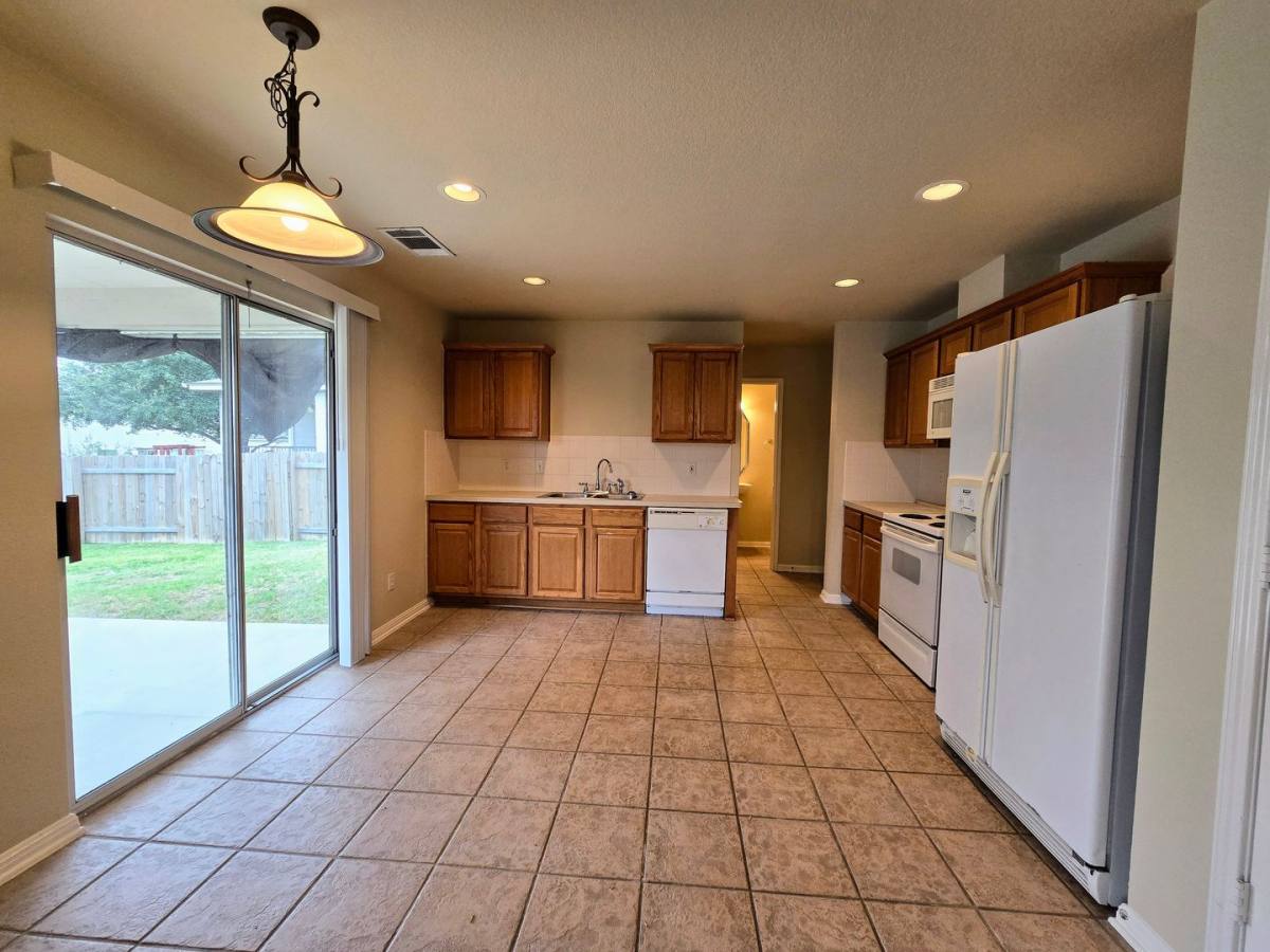House for rent at 137 Hidden Fawn, Cibolo, TX 78108