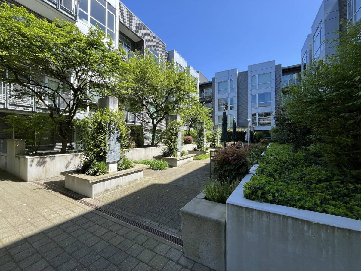 Condo for rent at 1125 NW 9th Ave, Portland, OR 97209