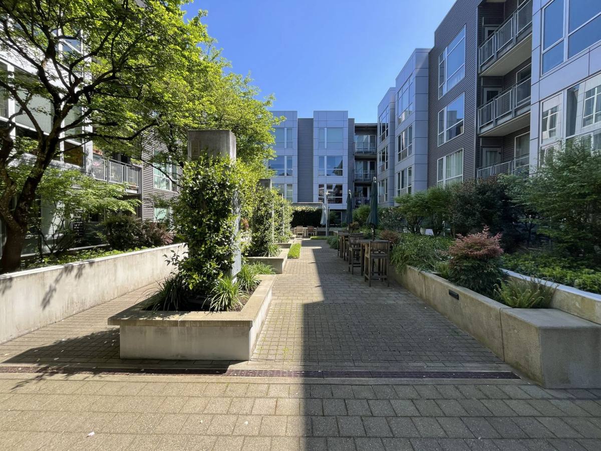 Condo for rent at 1125 NW 9th Ave, Portland, OR 97209