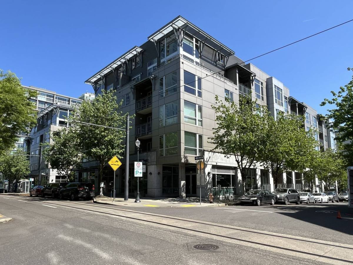 Condo for rent at 1125 NW 9th Ave, Portland, OR 97209