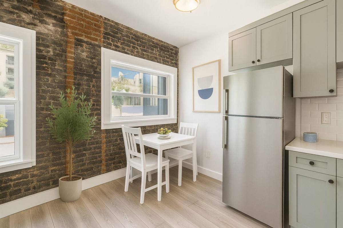 Apartment for rent at 3218 Sunset Blvd, Los Angeles, CA 90026