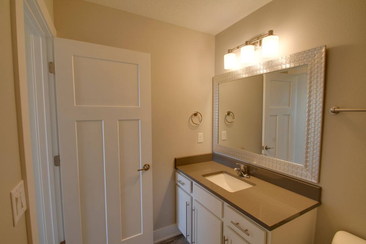 Townhouse for rent at 260 SE Waco Place, Waukee, IA 50263