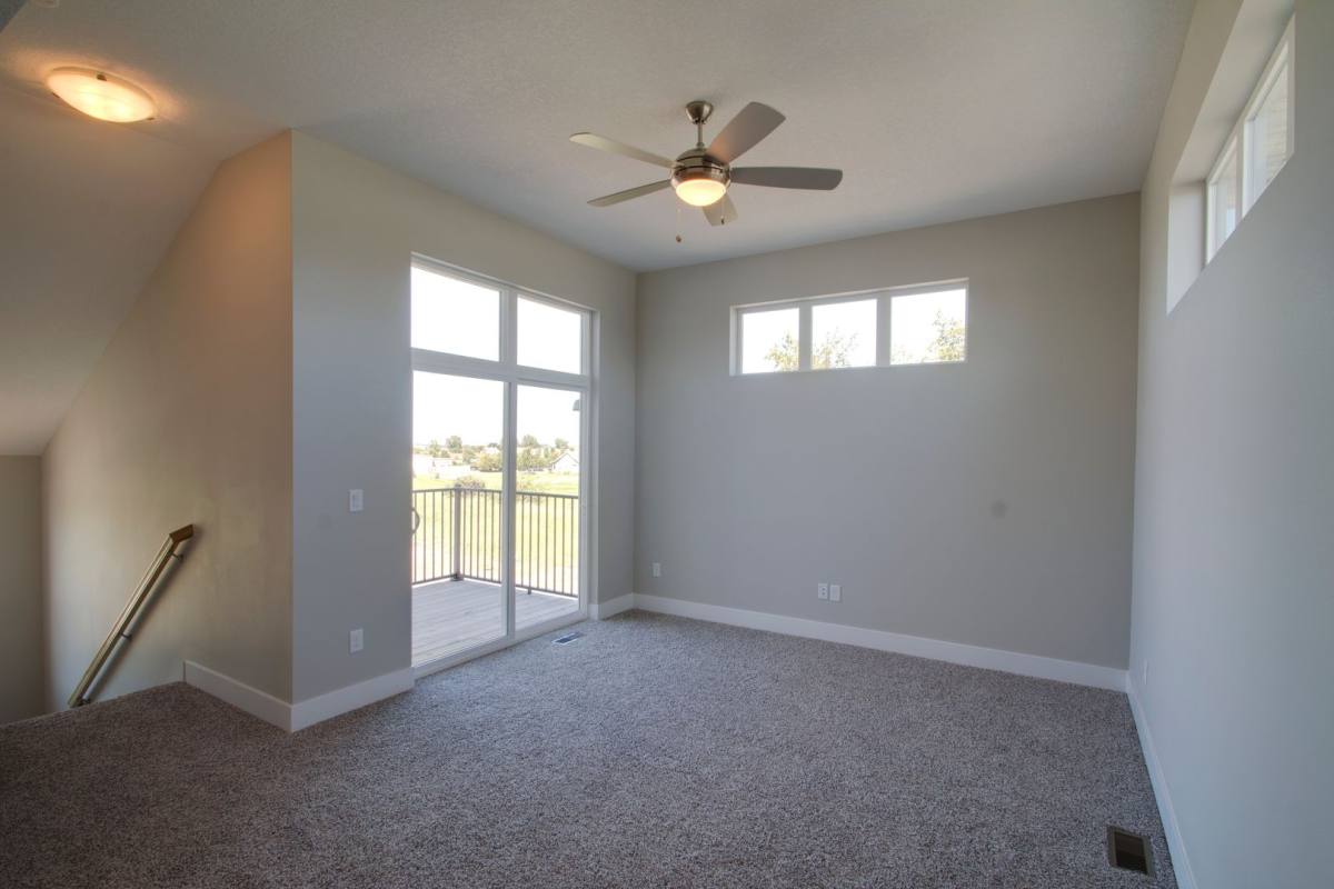 Townhouse for rent at 260 SE Waco Place, Waukee, IA 50263