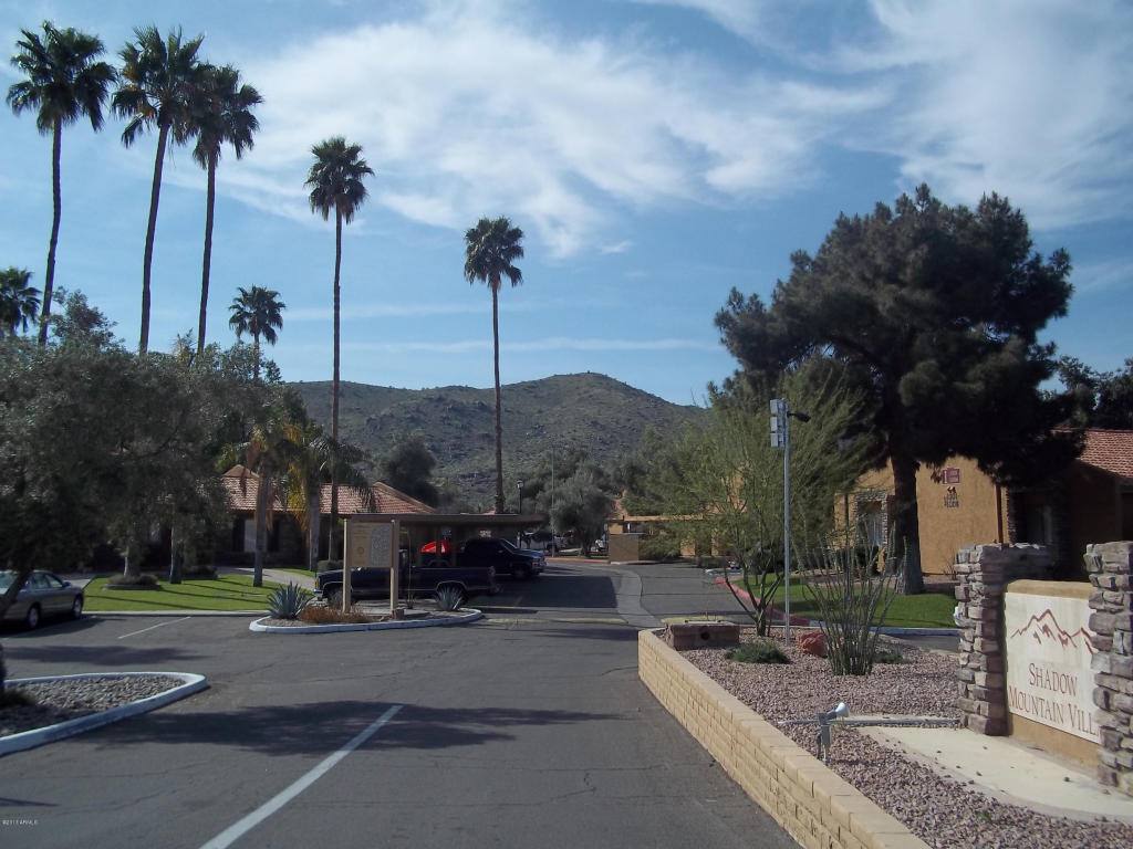 Condo for rent at 3511 E Baseline Rd, Phoenix, AZ 85042
