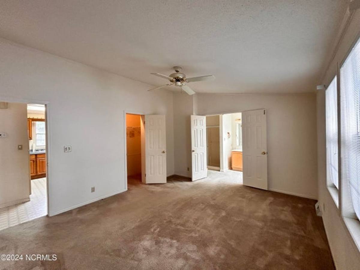 House for rent at 1075 Captains Court, Calabash, NC 28467