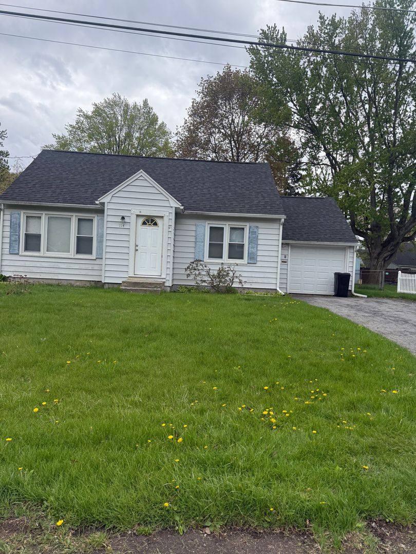 House for rent at 114 Ridgewood Dr, Syracuse, NY 13212