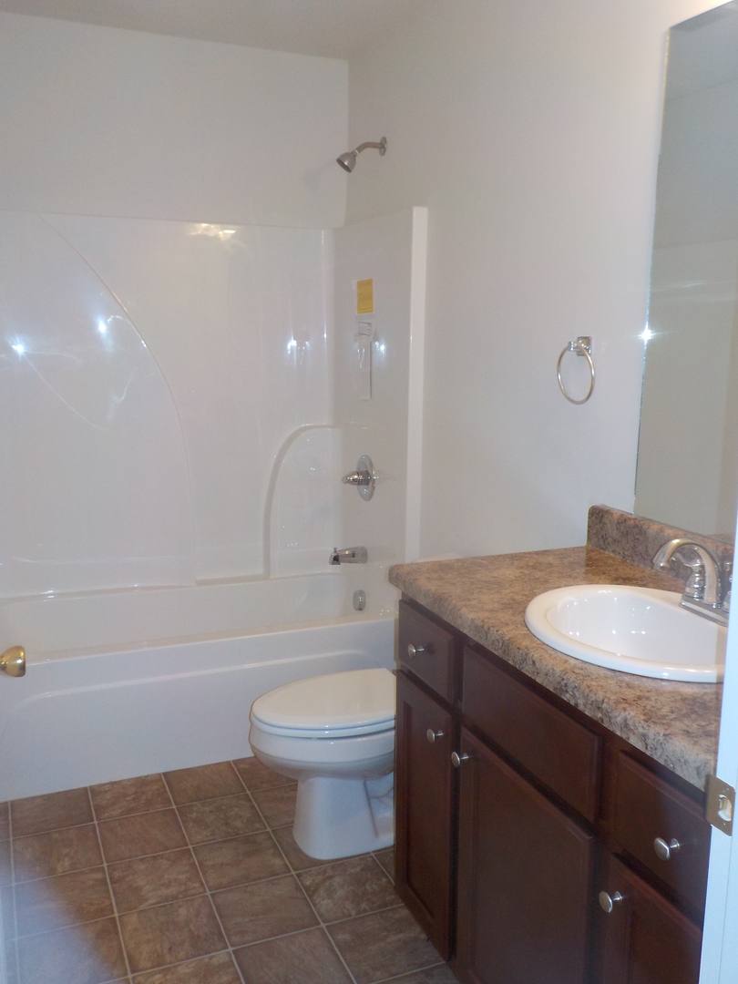 Townhouse for rent at 1553 13th St SE, Cleveland, TN 37311