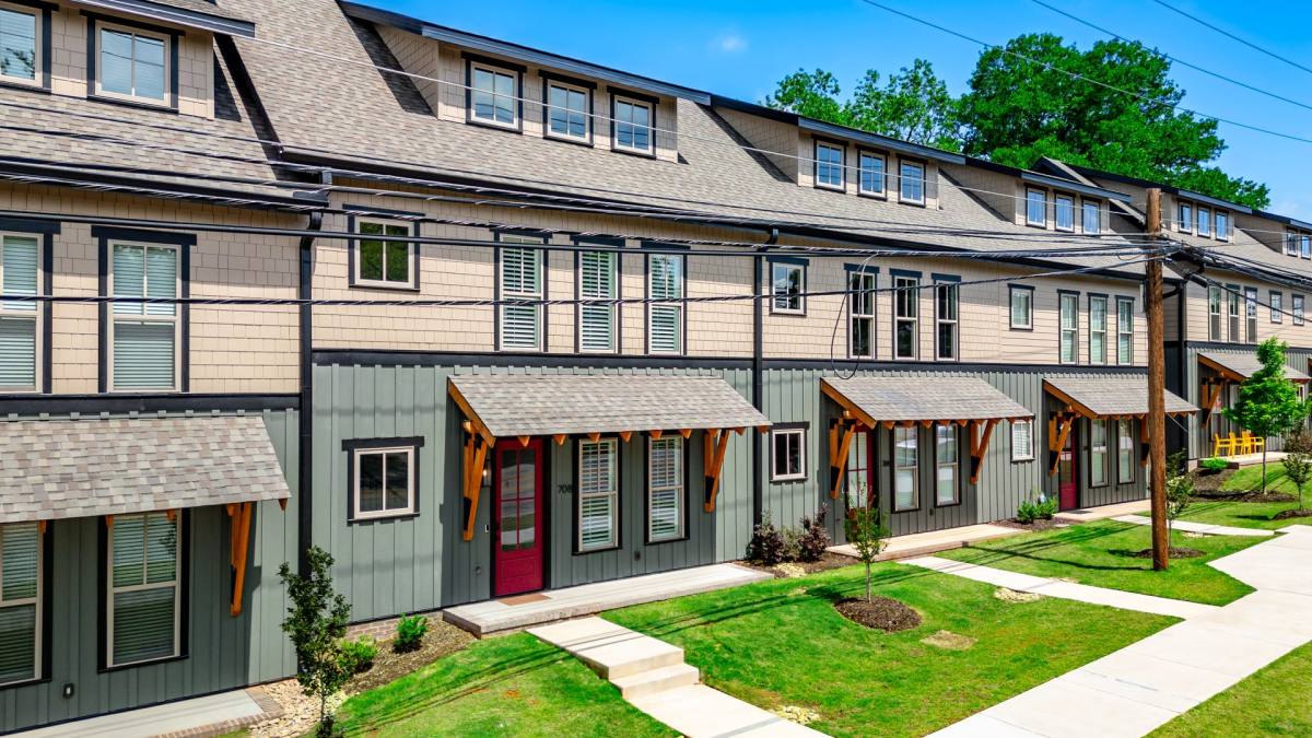 Townhouse for rent at 708 Anderson Rd, Greenville, SC 29601