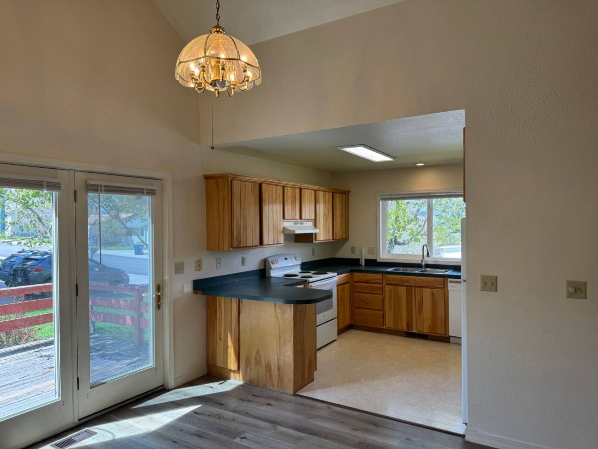Apartment for rent at 201 Grandview Way, Missoula, MT 59803