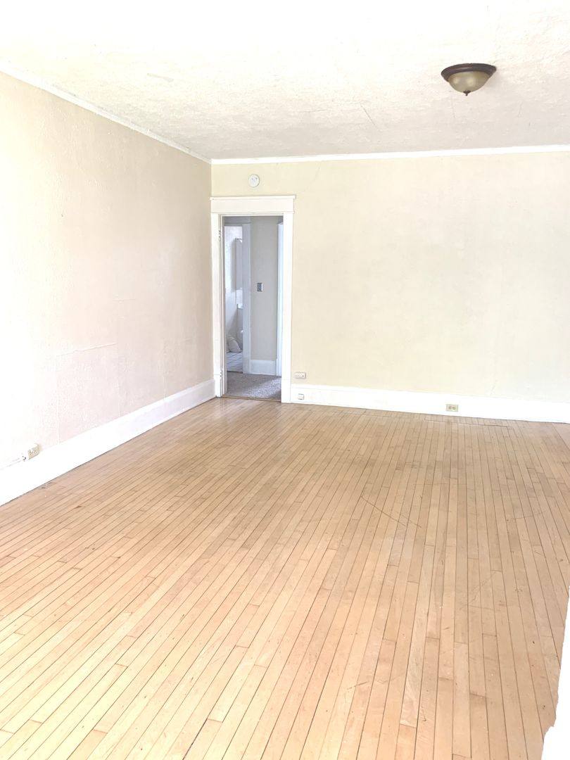 Apartment for rent at 1227-1237 N Cass St, Milwaukee, WI 53202