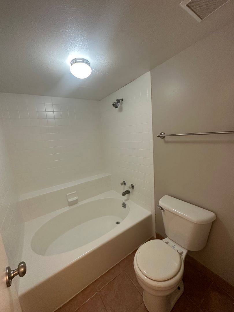 Apartment for rent at 15402 E Arizona Ave, Aurora, CO 80017