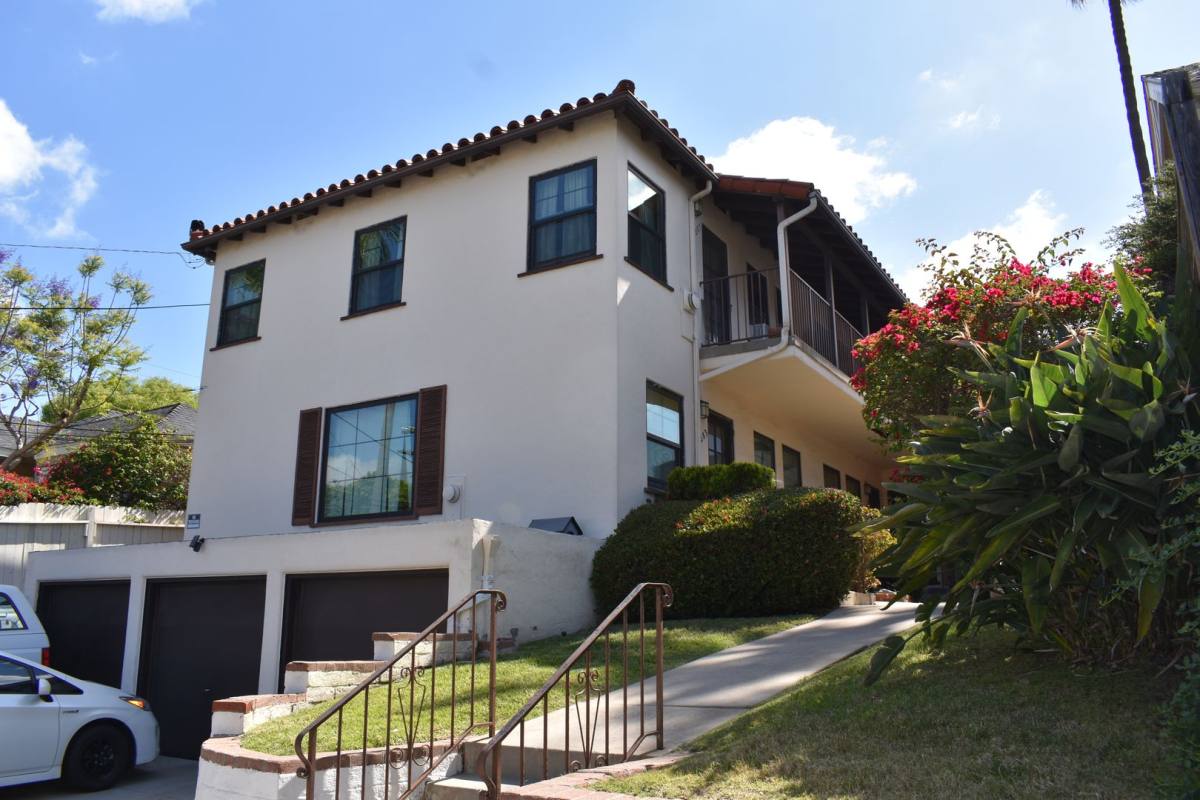 Apartment for rent at 4083-4089 Falcon St, San Diego, CA 92103
