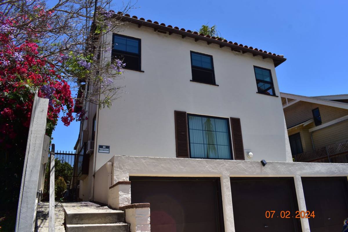 Apartment for rent at 4083-4089 Falcon St, San Diego, CA 92103