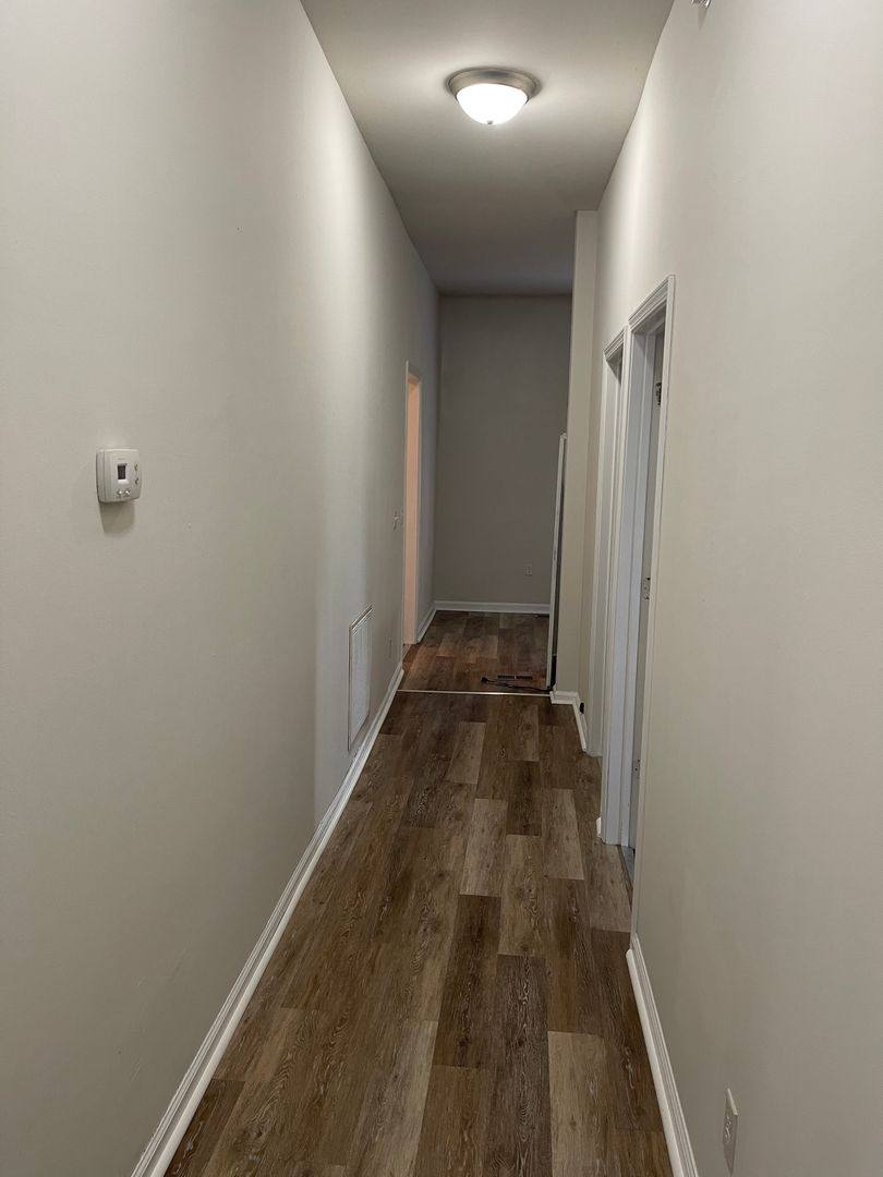 Apartment for rent at 374 Park Ave, Lexington, KY 40502