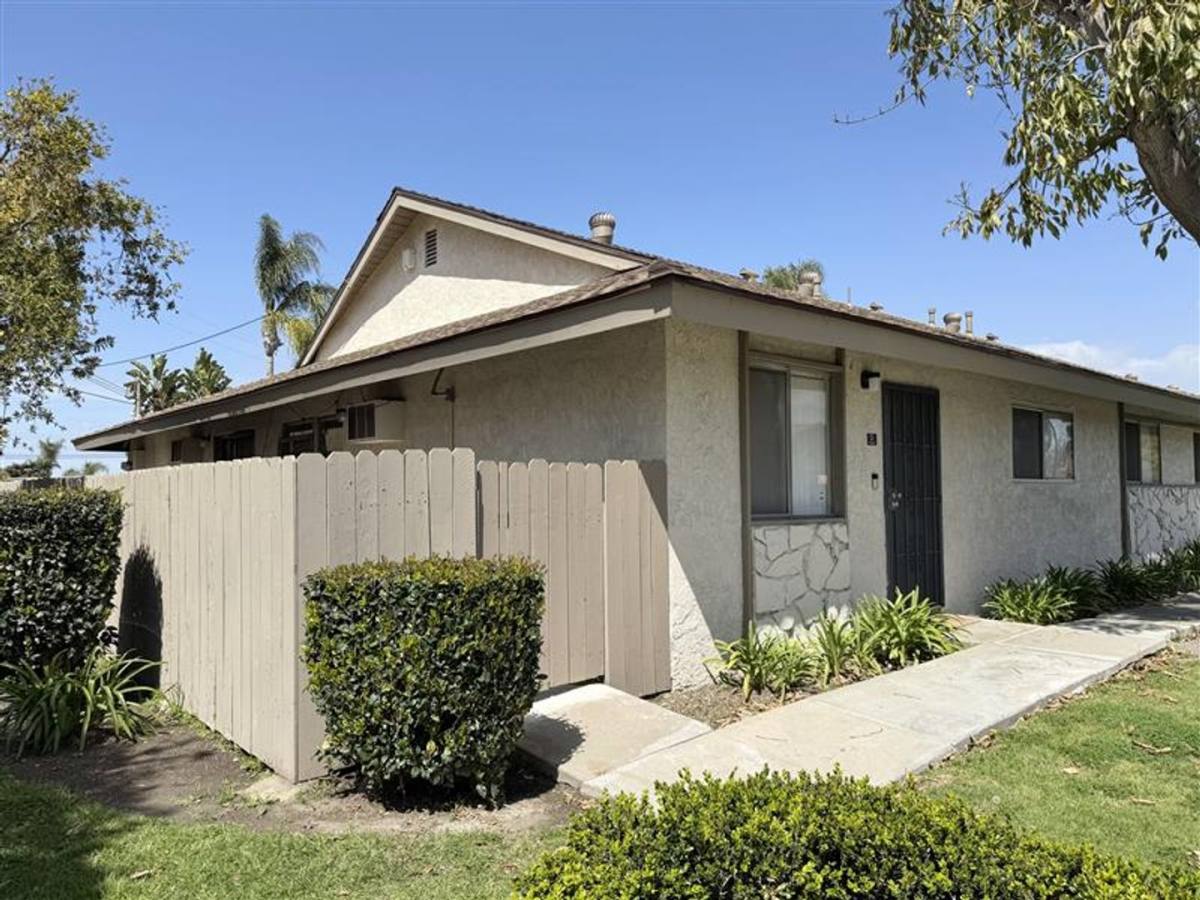 Apartment for rent at 13792 - 13852 Dawson St, Garden Grove, CA 92843