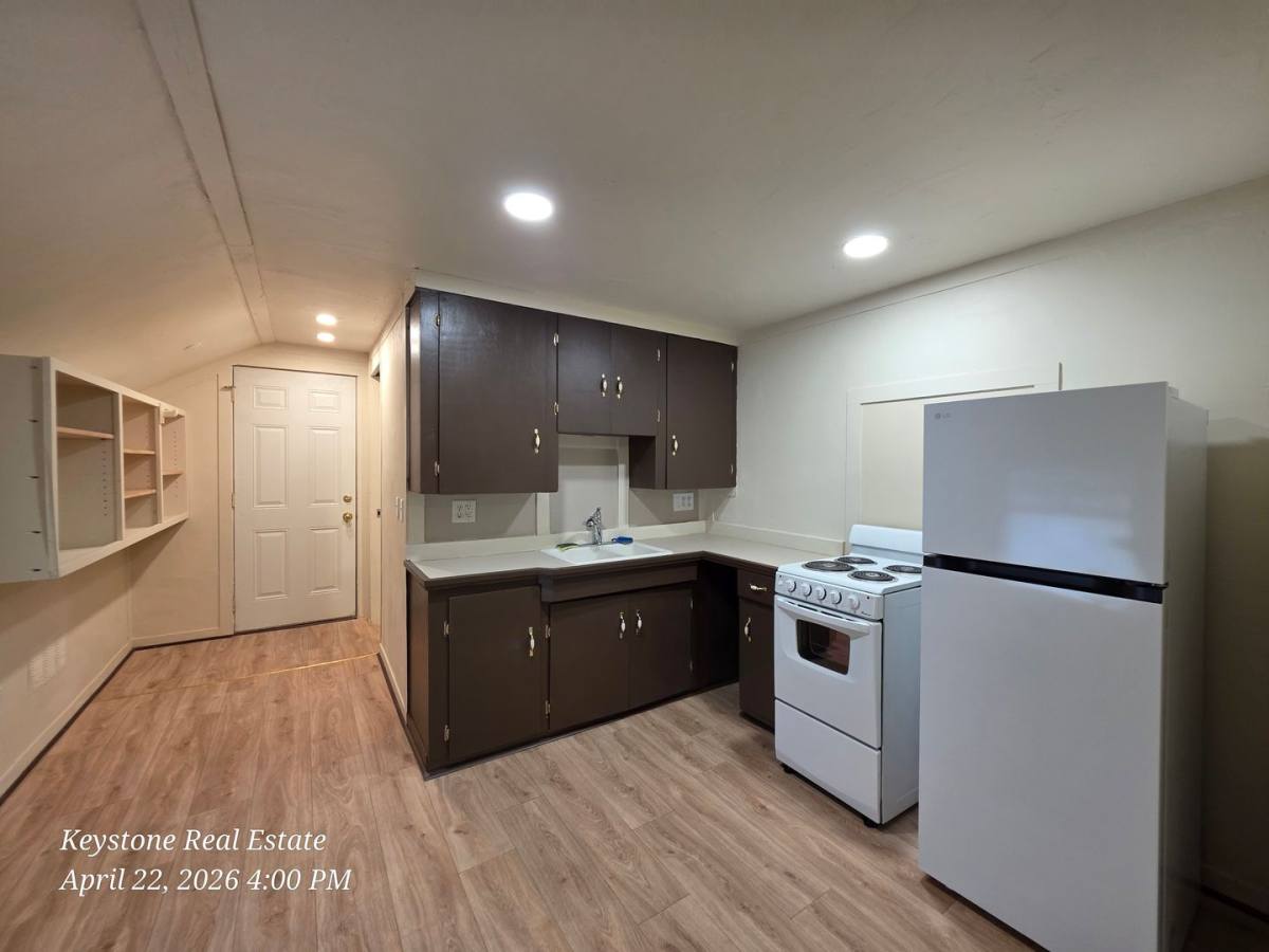 Apartment for rent at 3996 Vitus Lane, Springfield, OR 97477