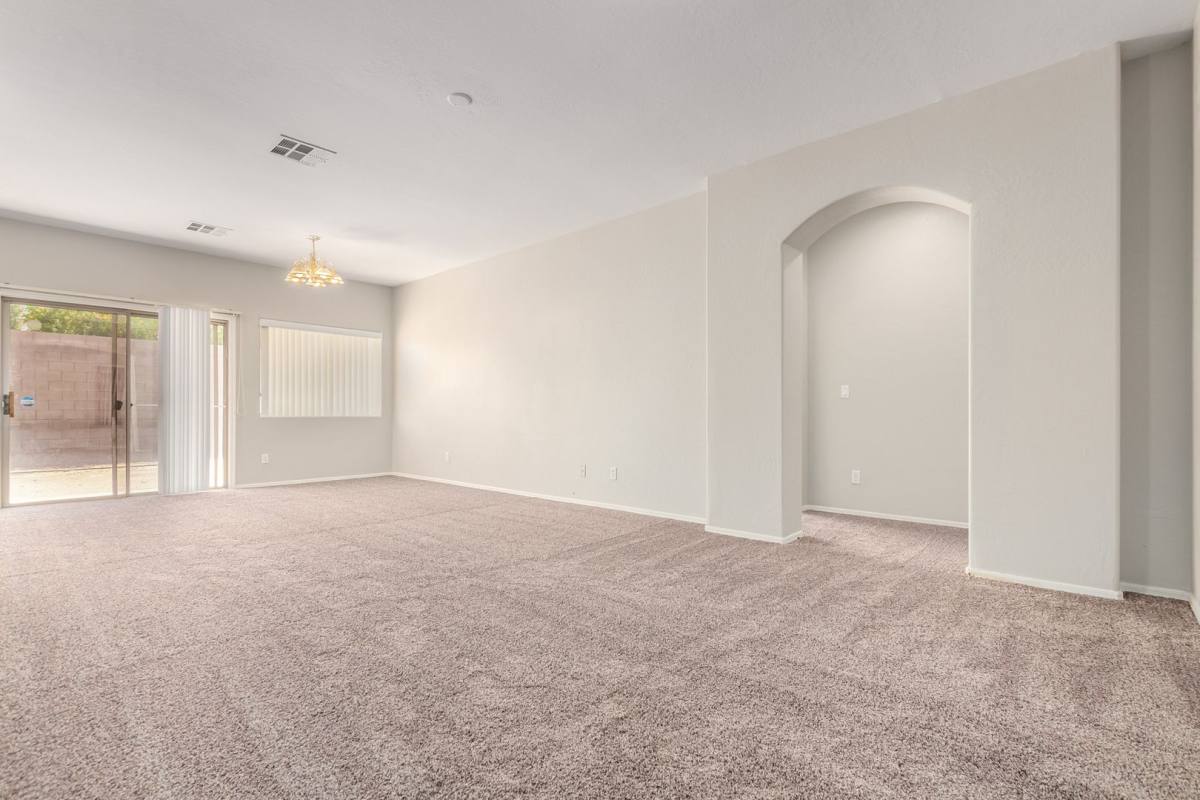 House for rent at 7927 W Mohave St, Phoenix, AZ 85043