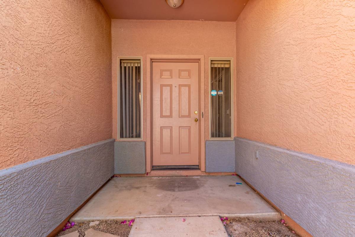 House for rent at 7927 W Mohave St, Phoenix, AZ 85043