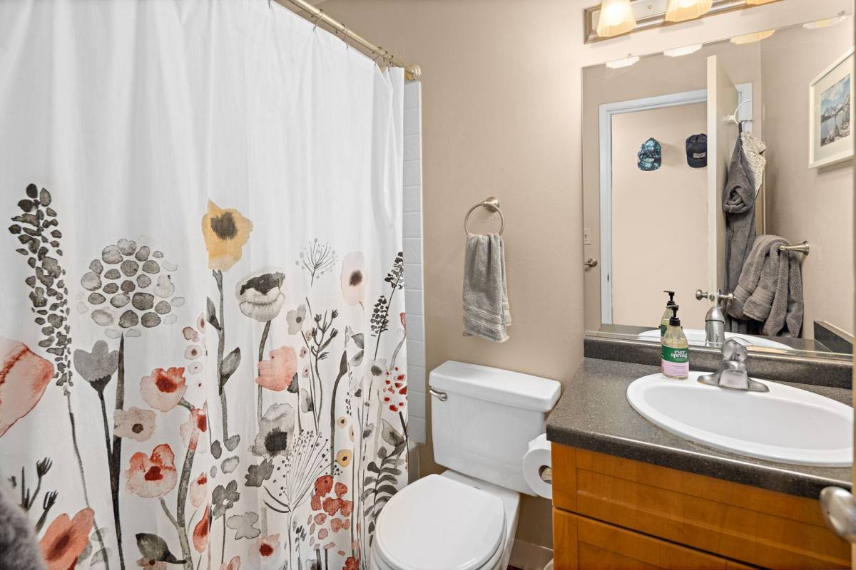 Apartment for rent at 2020 Minor Ave E, Seattle, WA 98102