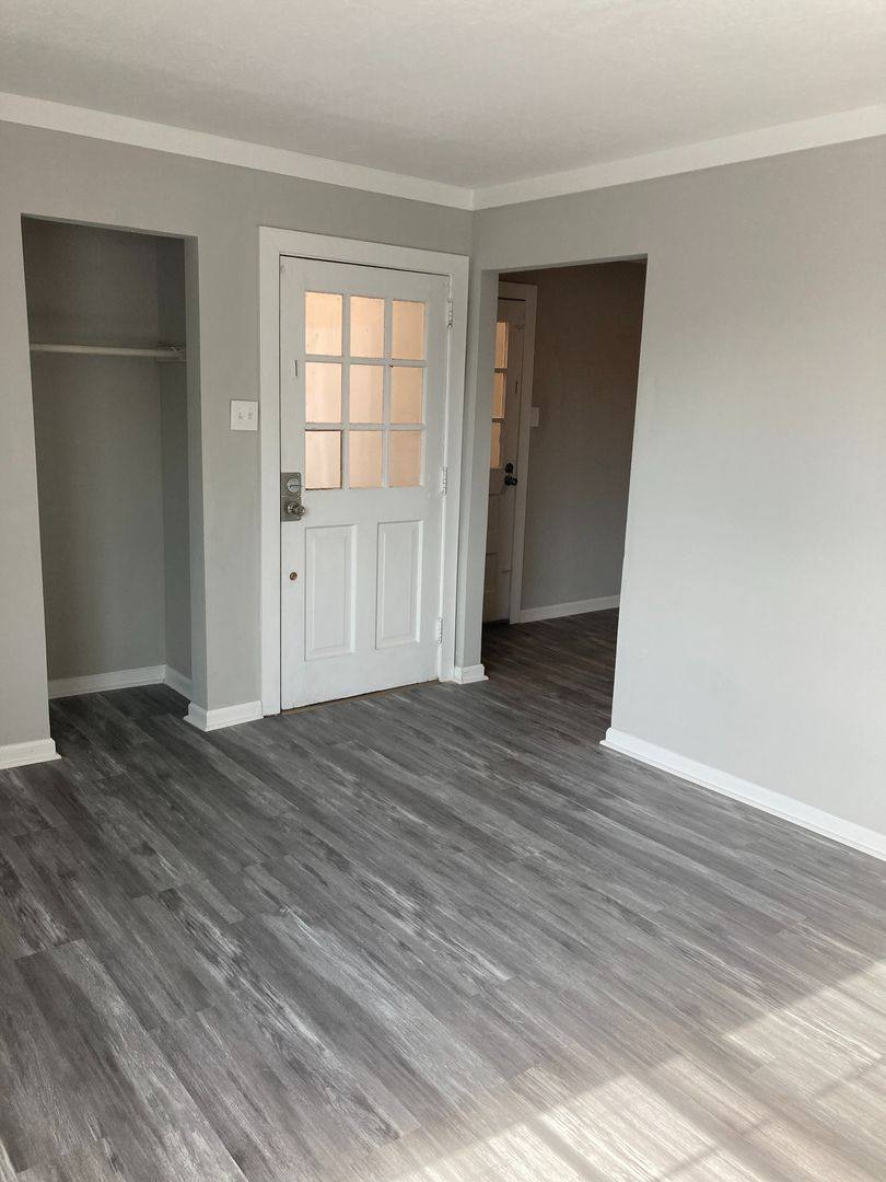 Apartment for rent at 842 & 846 Chestnut St, Gadsden, AL 35901