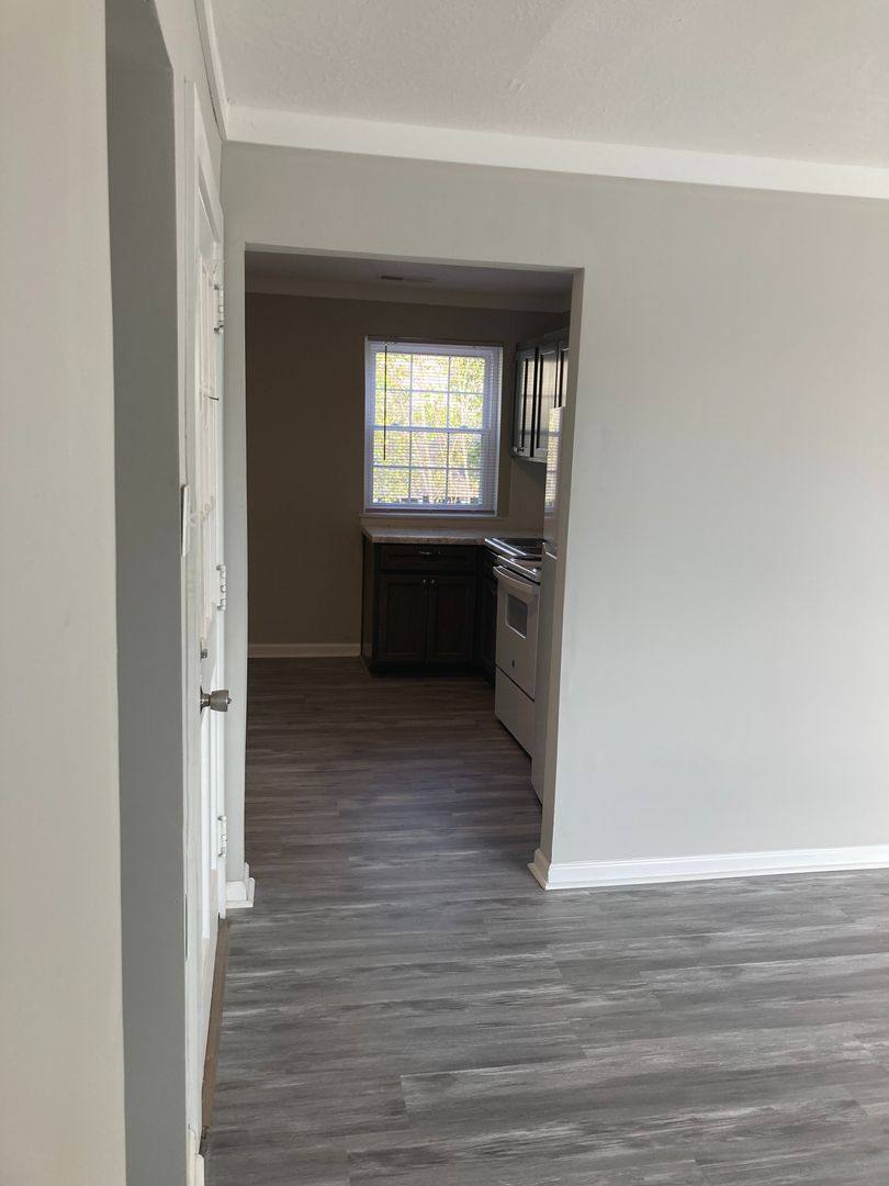 Apartment for rent at 842 & 846 Chestnut St, Gadsden, AL 35901