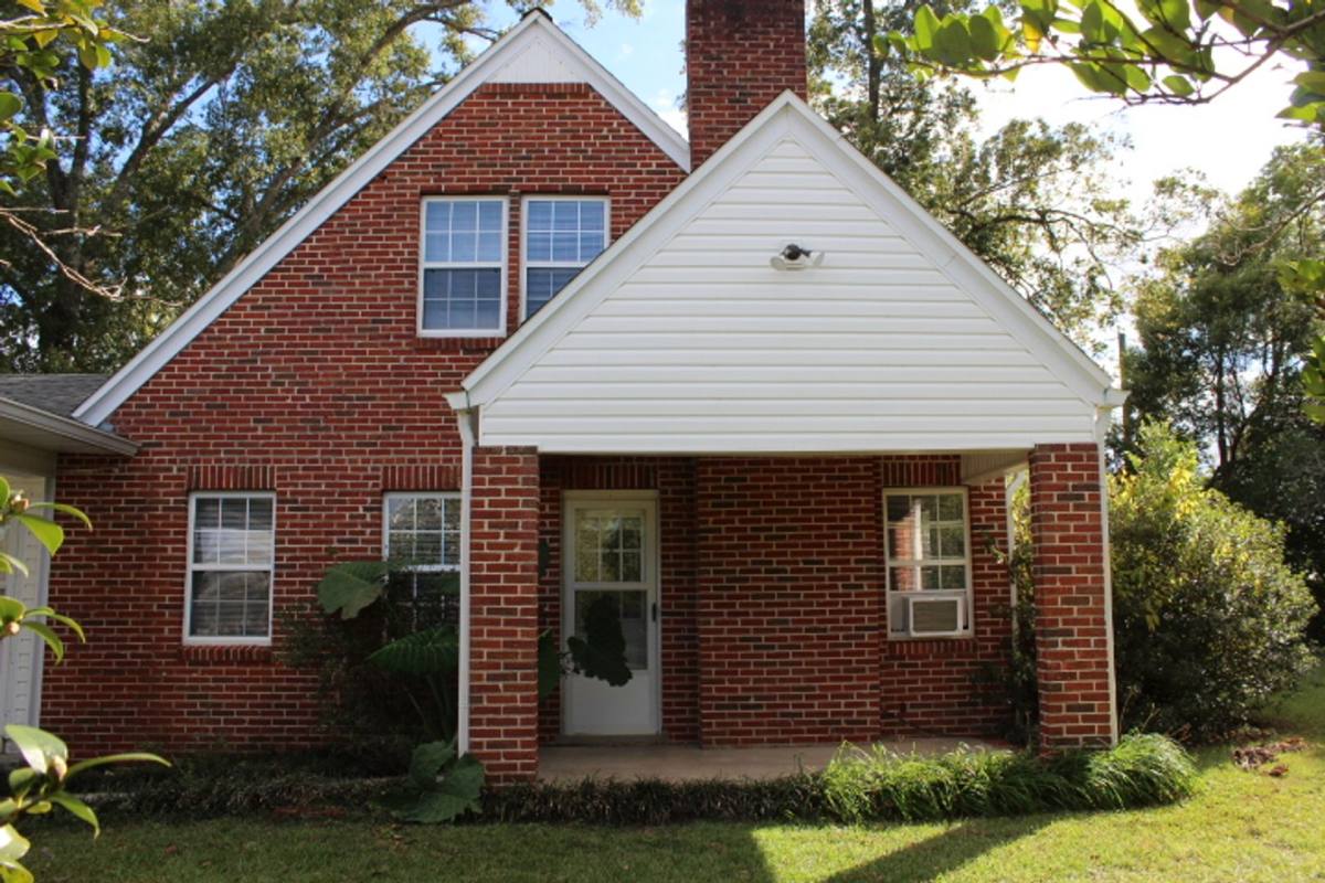 House for rent at 2616 Highway 73 S, Marianna, FL 32448