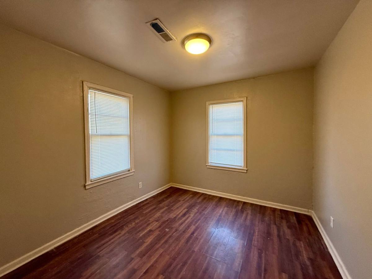 House for rent at 1443 S Hydraulic Ave, Wichita, KS 67211
